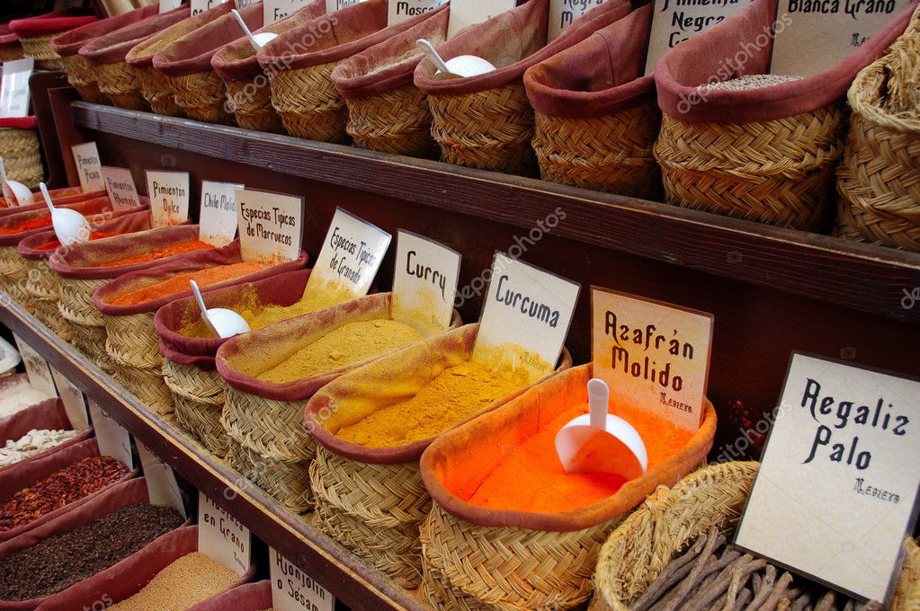 Collection of spices at the oriental market in granada, spain — Stock ...