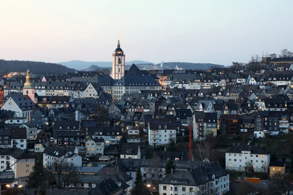 Město Siegen v Severním Porýní-Vestfálsku, Německo — Stock fotografie