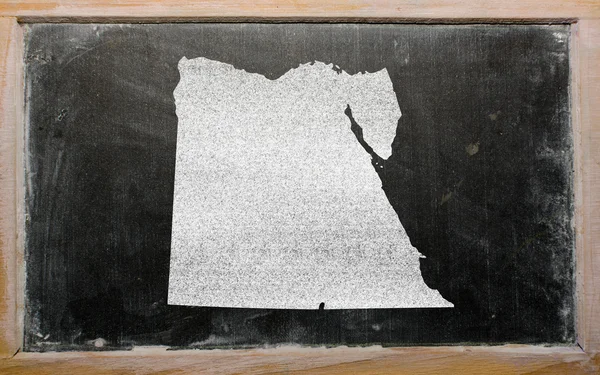 Outline map of egypt on blackboard — Stock Photo, Image