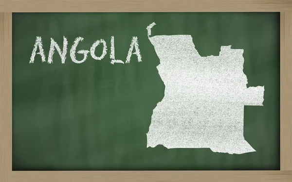 Mapa del contorno de angola en pizarra — Foto de Stock
