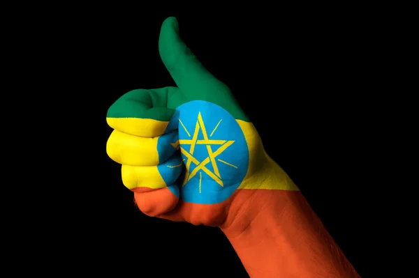 Εθνική σημαία της Αιθιοπίας αντίχειρα επάνω χειρονομία για αριστεία και κ — Φωτογραφία Αρχείου