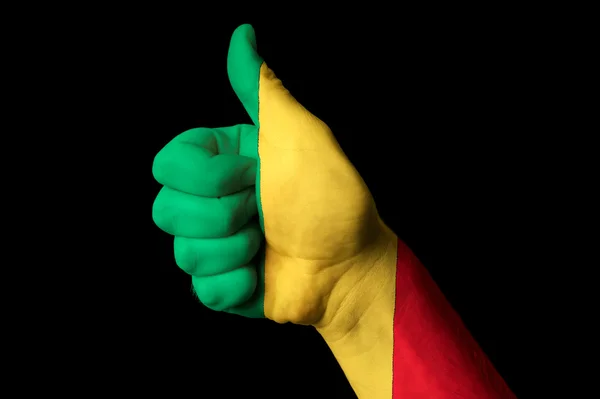 Мали национальный флаг большой палец вверх жест для достижения совершенства и достижения — стоковое фото