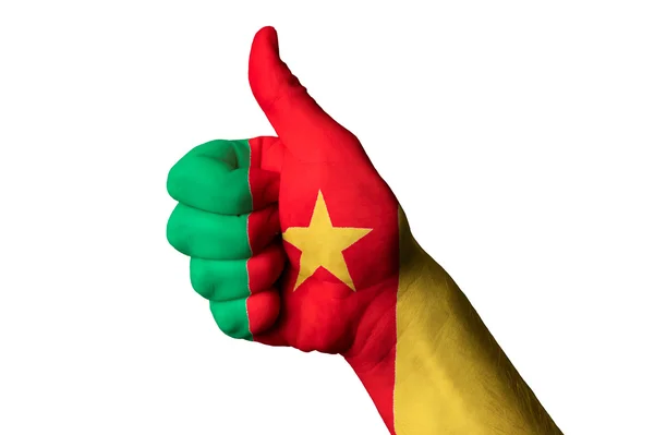 Bandiera nazionale camerunese pollice in su gesto per l'eccellenza e achie — Foto Stock