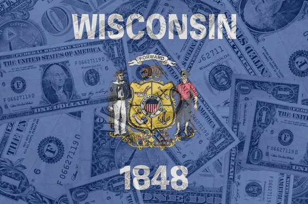 Estado de Wisconsin bandeira dos EUA com notas de dólar transparentes em — Fotografia de Stock
