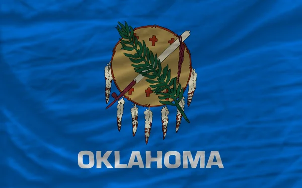 Volledige Wave vlag van Amerikaanse staat van oklahoma voor achtergrond — Stockfoto