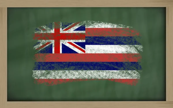 ब्लॅकबोर्डवर अमेरिकन हवाई राज्य ध्वज चक्रीवादळ चित्रित — स्टॉक फोटो, इमेज