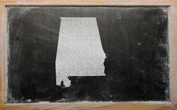 Umrisskarte unseres Bundesstaates Alabama auf Tafel — Stockfoto