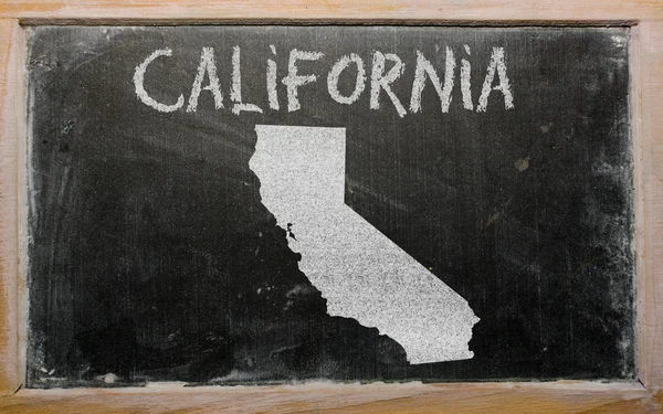 Outline map of us state of california on blackboard — Stock Photo, Image