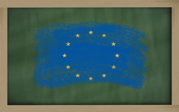 Europaflagge auf mit Kreide bemalter Tafel — Stockfoto