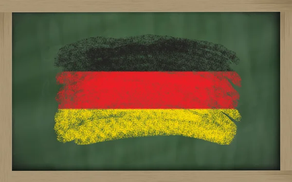 Nationale vlag van Duitsland op blackboard geschilderd met krijt — Stockfoto