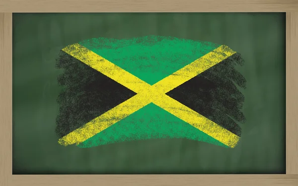 Nationalflagge von Jamaica auf Tafel mit Kreide bemalt — Stockfoto