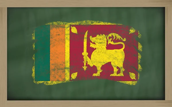 Nationale vlag van srilanka op blackboard geschilderd met krijt — Stockfoto