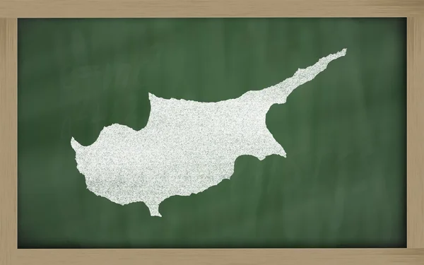 Outline map of cyprus on blackboard — Stock Photo, Image