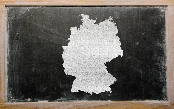 Mapa do contorno da alemanha no quadro negro — Fotografia de Stock