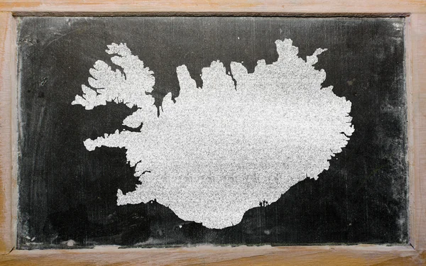 黑板上的冰岛大纲地图 — 图库照片