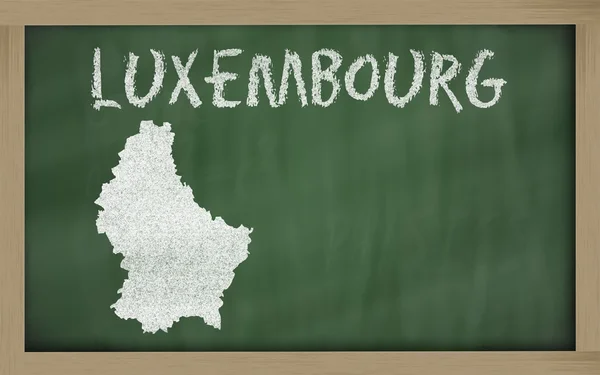 Kaart van het overzicht van Luxemburg op blackboard — Stockfoto
