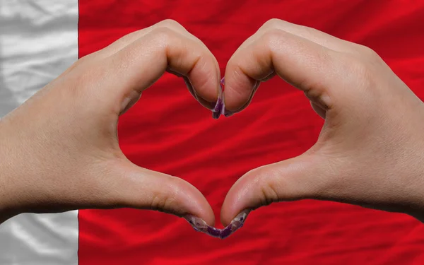 Över nationella flagga bahrain visade hjärta och kärlek gest gjort — Stockfoto