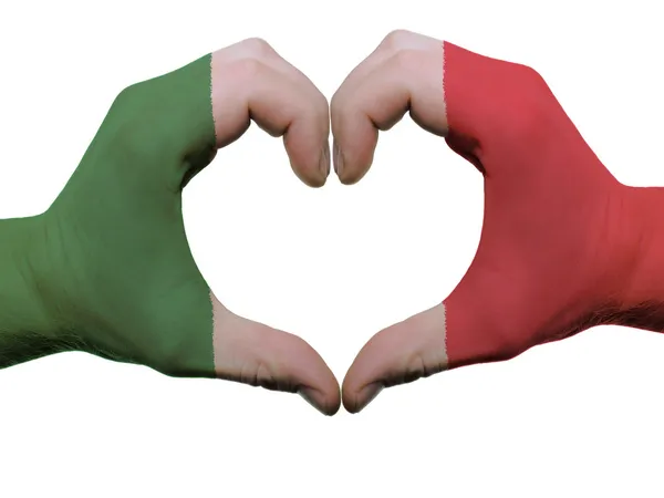 Herz und Liebe Geste in den Farben der italienischen Flagge von den Händen isoliert auf — Stockfoto