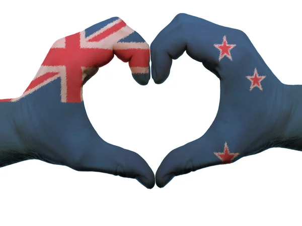 Καρδιά και αγάπη χειρονομία στα χρώματα της Νέας Ζηλανδίας σημαία από τα χέρια του isola — Φωτογραφία Αρχείου