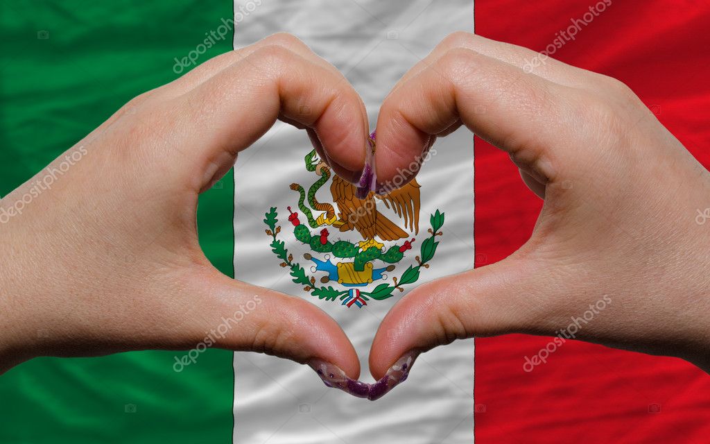 Corazon En Bandera De Mexico