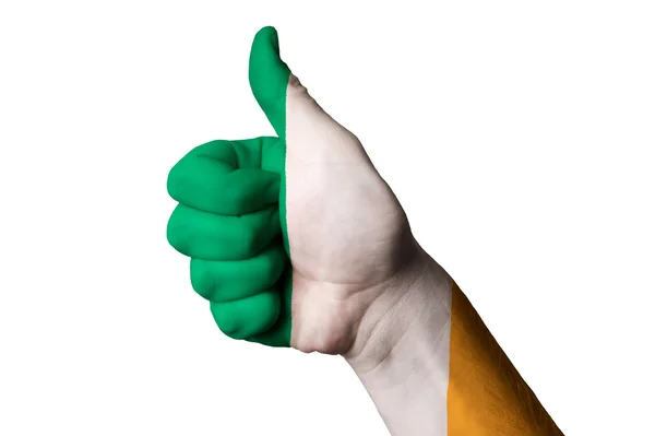 Ireland national flag thumb up gesture for excellence and achiev — Stock Photo, Image