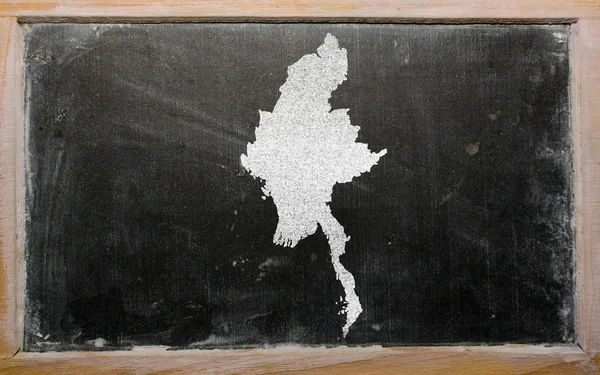 黑板上的缅甸大纲地图 — 图库照片