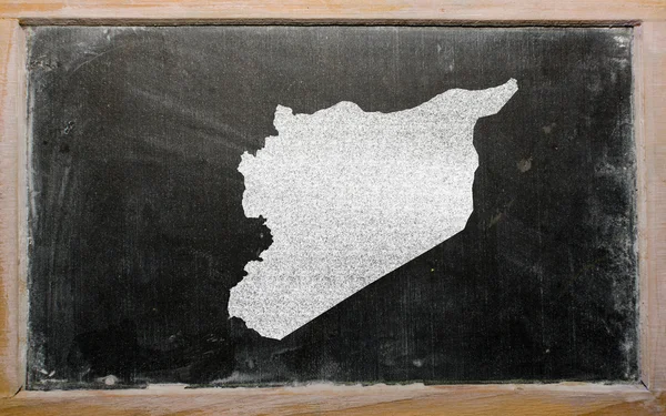 Outline map of syria on blackboard — Stock Photo, Image