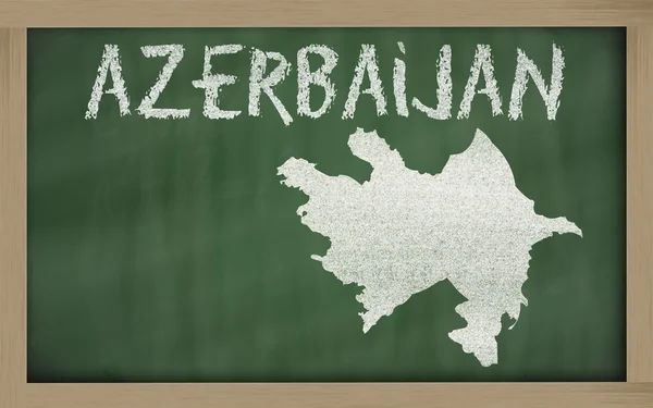 Umrisskarte von Azerbaijan auf Tafel — Stockfoto