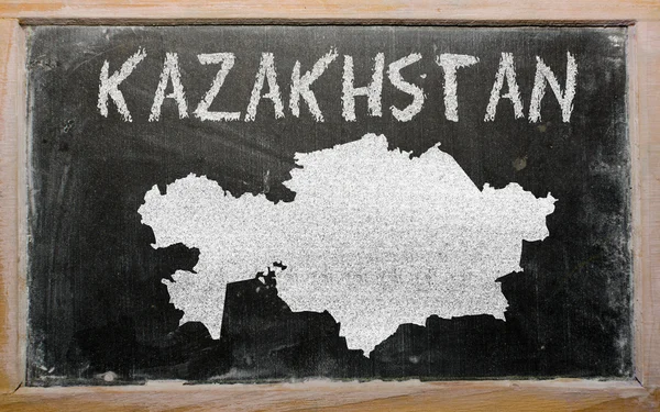 黑板上的哈萨克斯坦大纲地图 — 图库照片