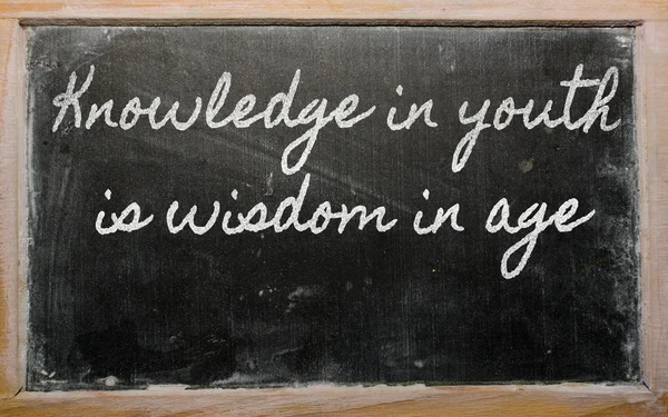 Uttryck - kunskap i Ungdom är visdom i ålder - det tar alla — Stockfoto