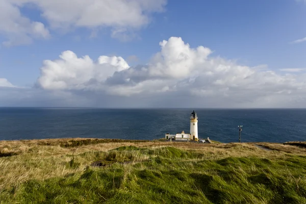 Farol na costa da Escócia — Fotografia de Stock