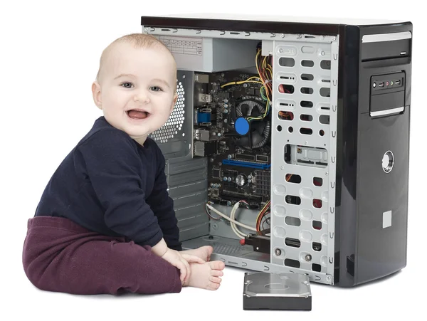 Açık bilgisayar ile genç çocuk — Stok fotoğraf