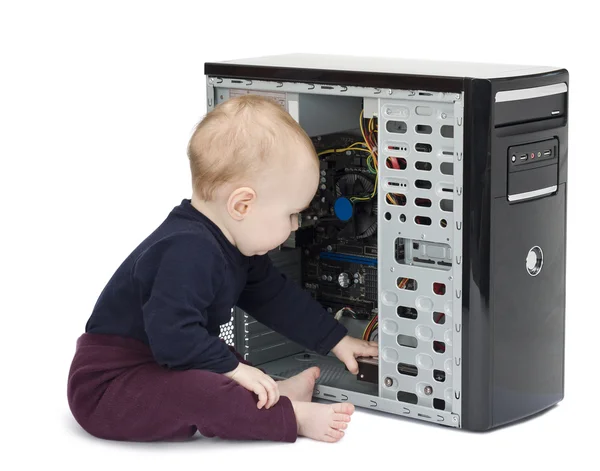 Bambino con computer aperto — Foto Stock