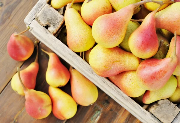 Pears box — Stock Photo, Image