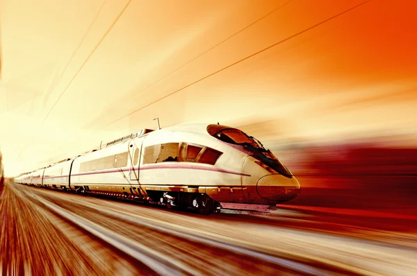 Yüksek hızlı tren — Stok fotoğraf