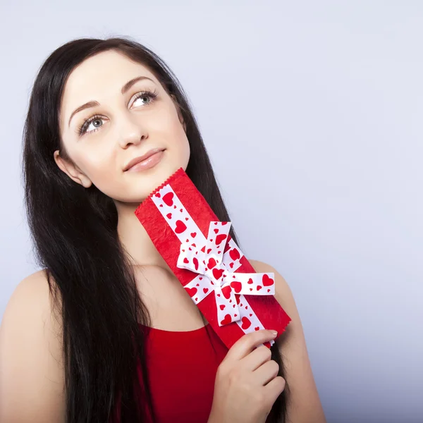 Young girl with gift — Stock Photo, Image