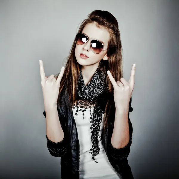 Adolescent fille rock — Photo