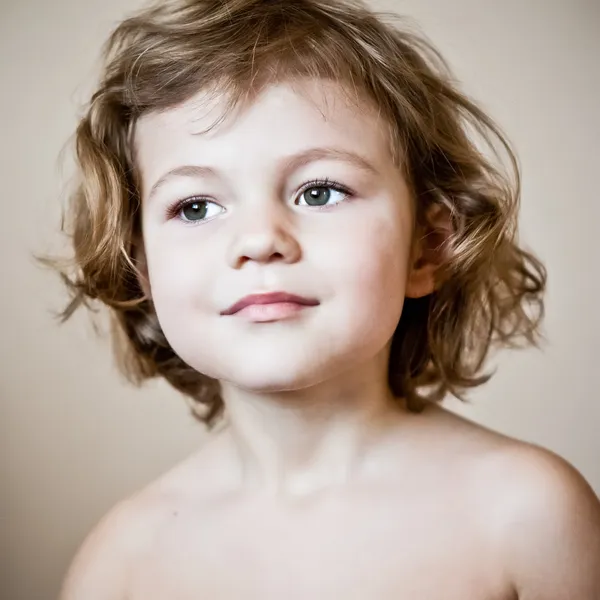 可愛い女の子の肖像画 — ストック写真