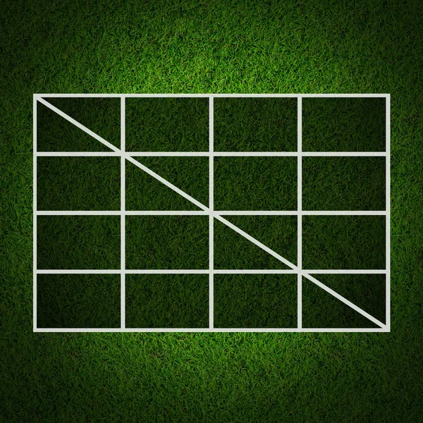 Tomt 3 x 3 tabell poäng på gräs fältet bakgrund — Stockfoto