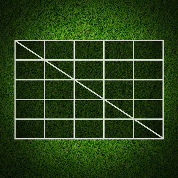 Blank 4x4 Table score on grass field background — Stock Photo, Image