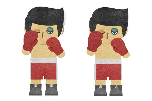Kağıt çocuk (boksör) geri dönüştürülmüş kağıt el sanatları — Stok fotoğraf