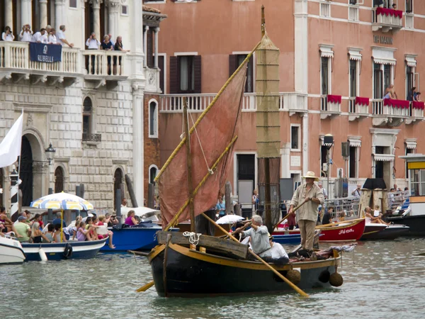 Venice, Olaszország - szeptember 2011 - történelmi regatta Velence 4 — Stock Fotó