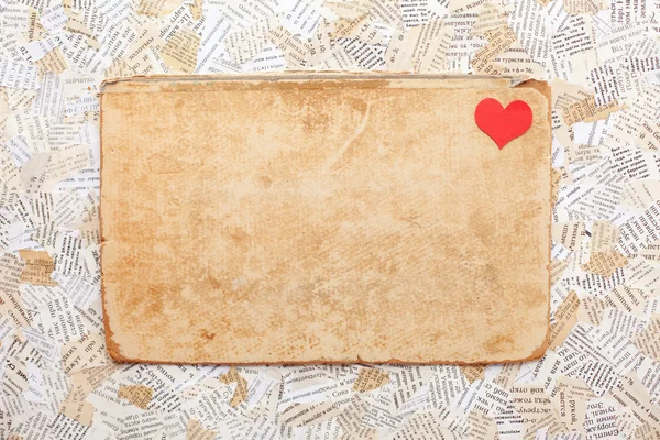 Grunge 纸卡与心 — 图库照片