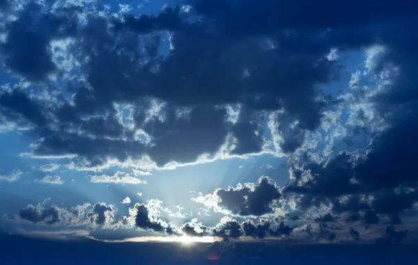 stock image Dawning under the dissolving clouds blanket