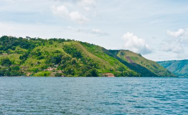 parapat alanında, sumatra göl toba