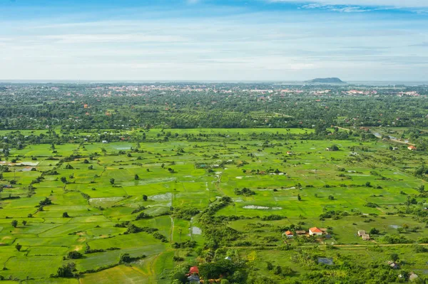 Uitzicht vanaf ballon van siem reap stad, Cambodja — Stockfoto