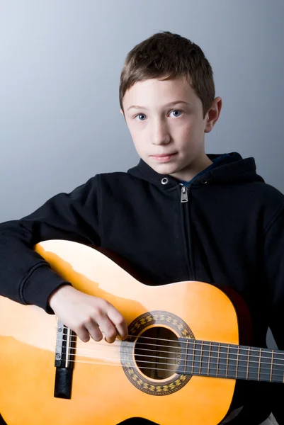 stock image Kid who plays guitar