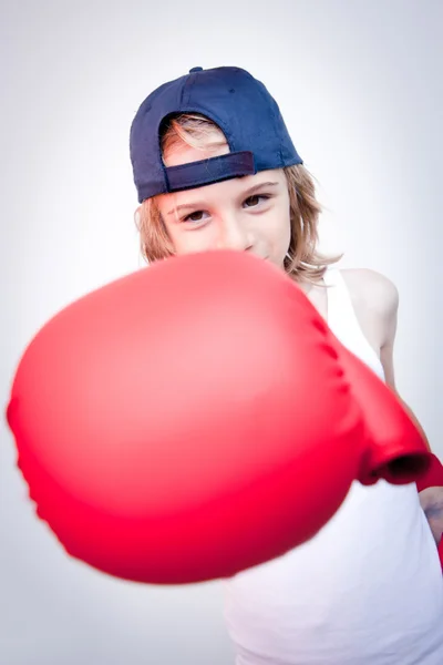 Forte bambino boxe — Foto Stock