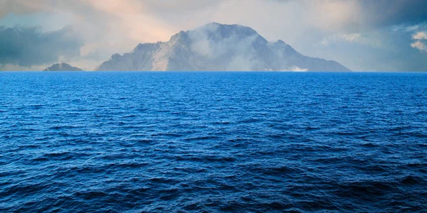 Мистерий остров — стоковое фото