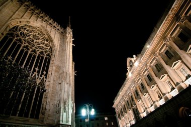 Duomo Milan - katedral Meydanı